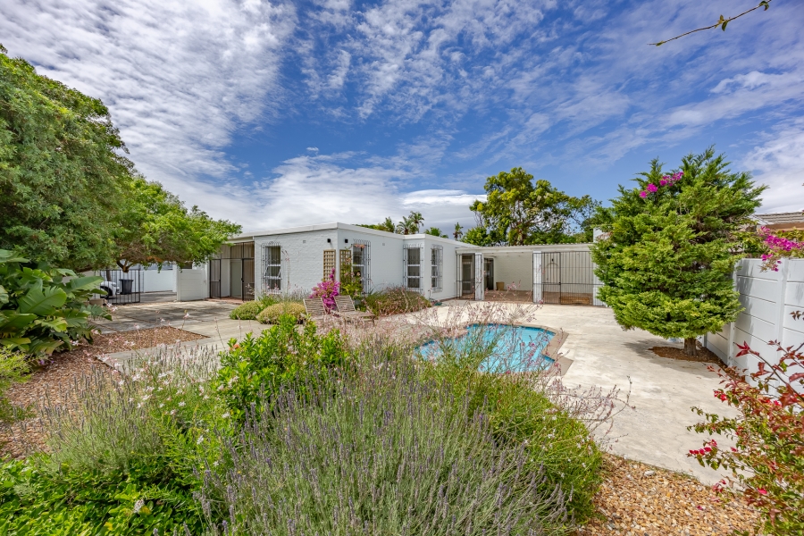 4 Bedroom Property for Sale in Milnerton Central Western Cape